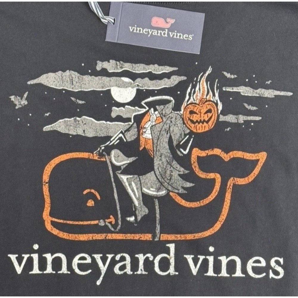 Vineyard Vines Black Halloween Long Sleeve Headless Horseman NWT MEDIUM